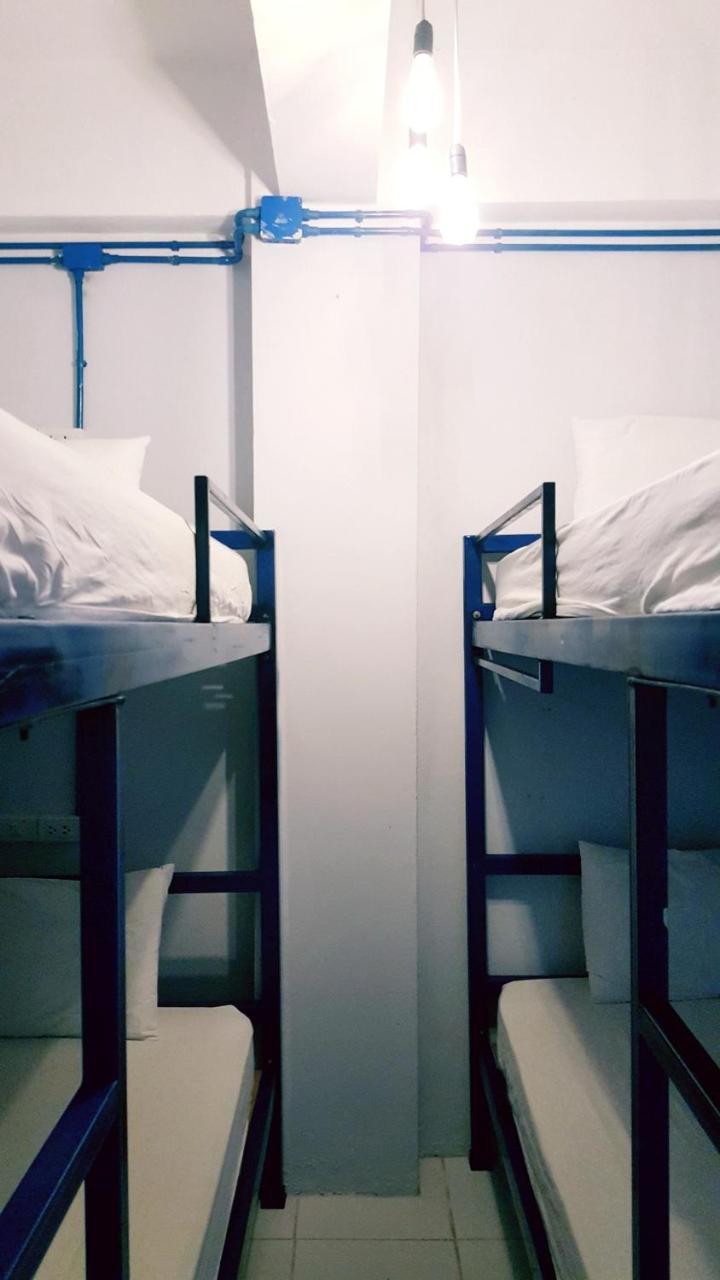 Safe And Sound Hostel Τσιάνγκ Μάι Εξωτερικό φωτογραφία
