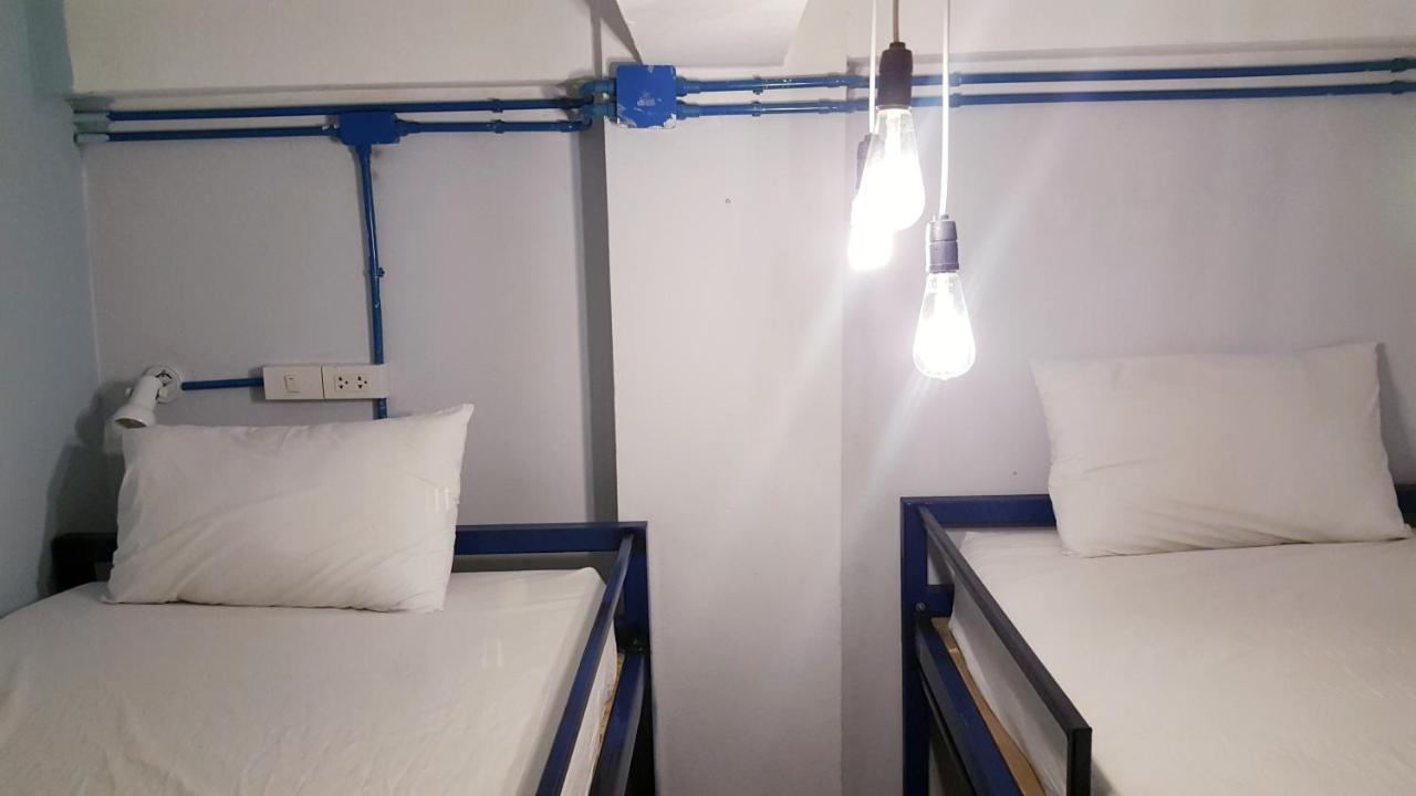Safe And Sound Hostel Τσιάνγκ Μάι Εξωτερικό φωτογραφία