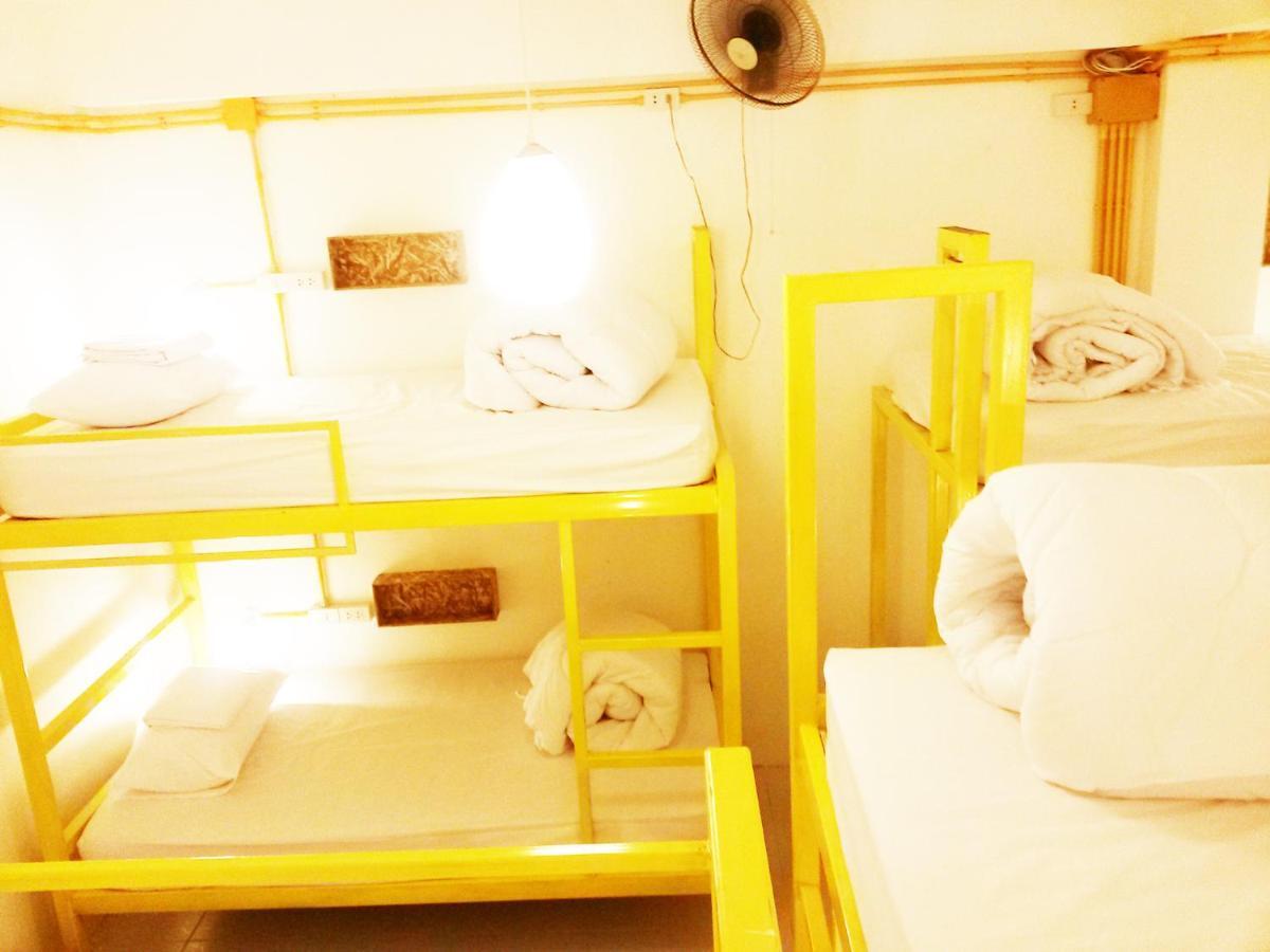 Safe And Sound Hostel Τσιάνγκ Μάι Δωμάτιο φωτογραφία